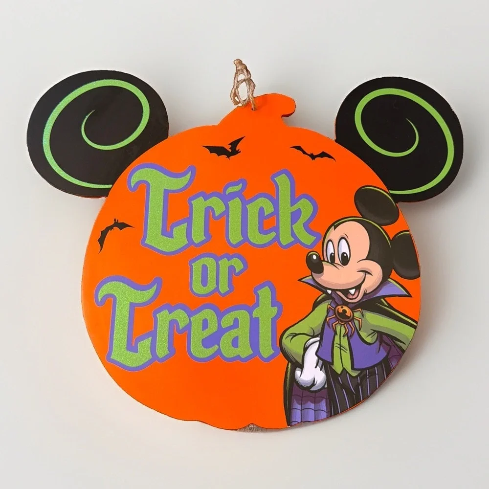 Disney Parks Halloween Vampire Mickey Mouse Sign Trick Or Treat Wooden 17